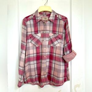 Express pink plaid flannel boyfriend shirt, size medium petite